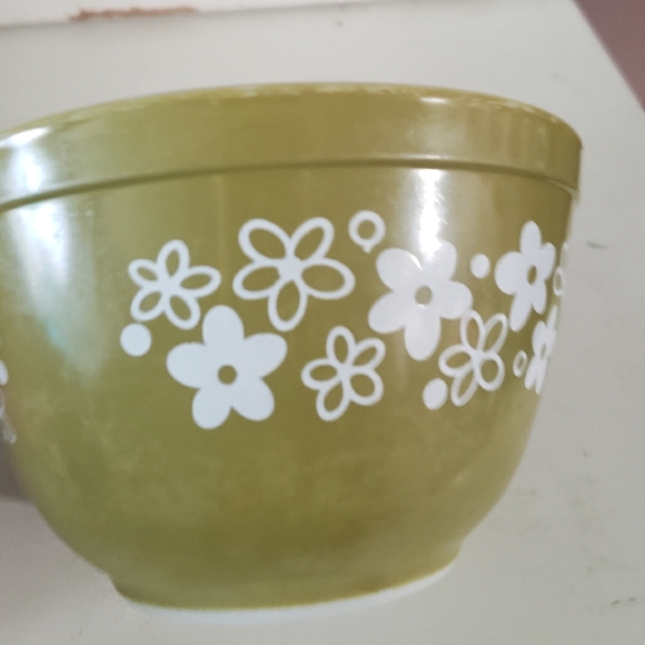 Pyrex Spring Blossom - Picture 2 of 4